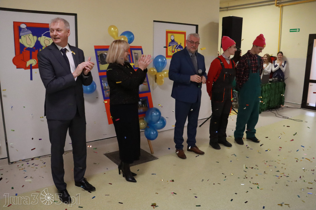 Fotorelacja: Uroczyste otwarcie windy oraz świetlicy szkolnej w SP3 Myszków
