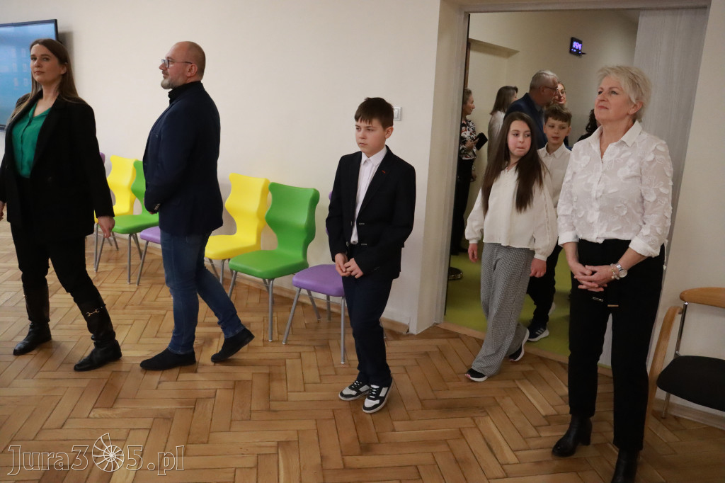Fotorelacja: Uroczyste otwarcie windy oraz świetlicy szkolnej w SP3 Myszków