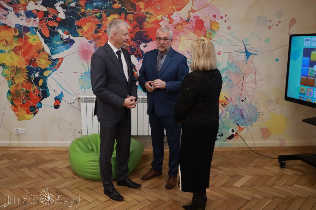 Fotorelacja: Uroczyste otwarcie windy oraz świetlicy szkolnej w SP3 Myszków