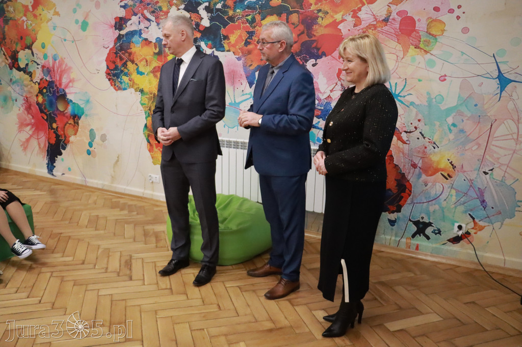 Fotorelacja: Uroczyste otwarcie windy oraz świetlicy szkolnej w SP3 Myszków