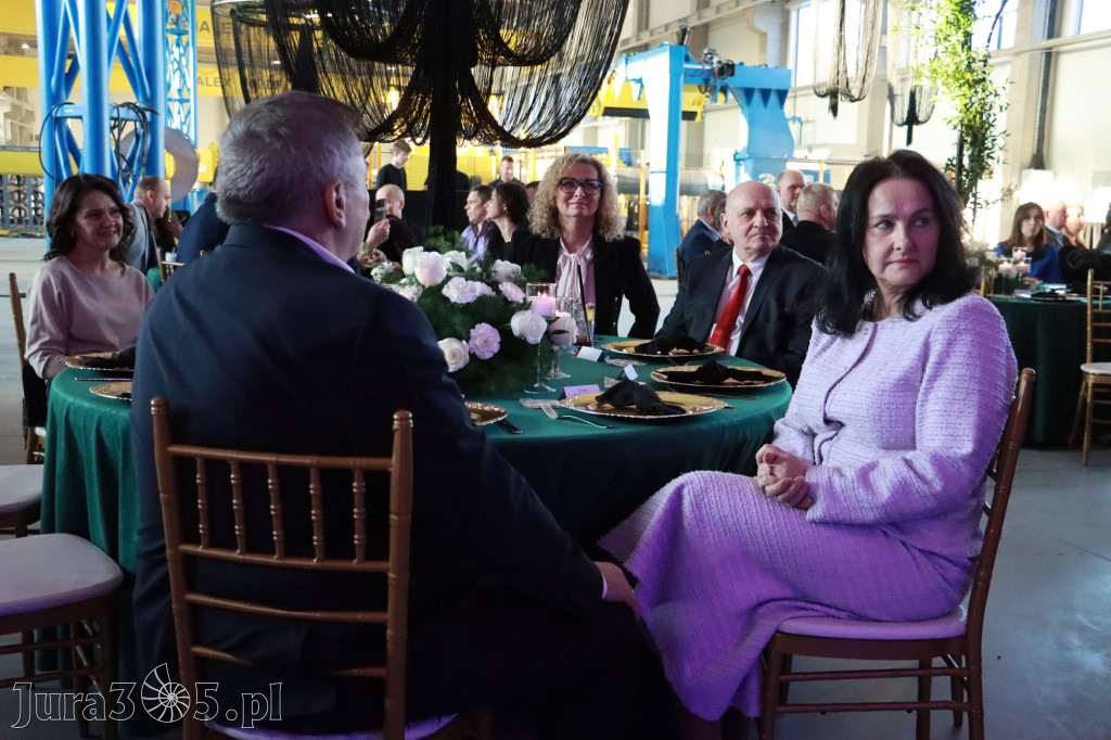 Fotorelacja: Oficjalne otwarcie hali firmy Omega w Zawierciu