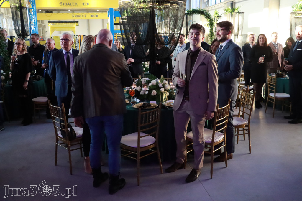 Fotorelacja: Oficjalne otwarcie hali firmy Omega w Zawierciu