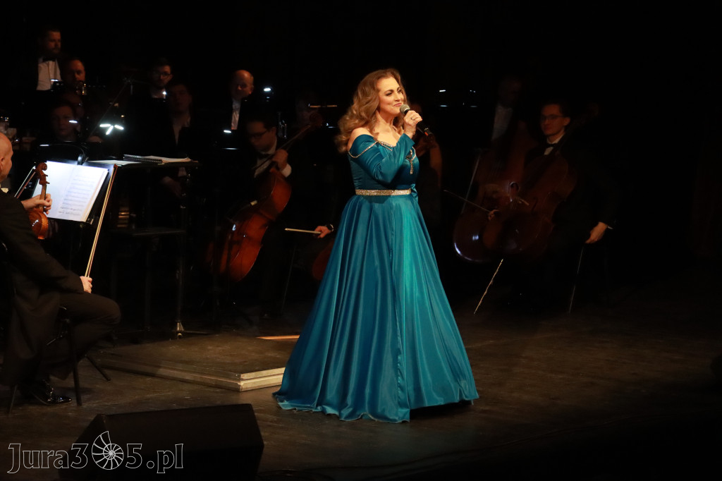 Fotorelacja I: Koncert Jubileuszowy Macieja Niesiołowskiego w MOK Zawiercie