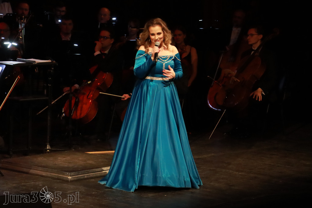 Fotorelacja I: Koncert Jubileuszowy Macieja Niesiołowskiego w MOK Zawiercie