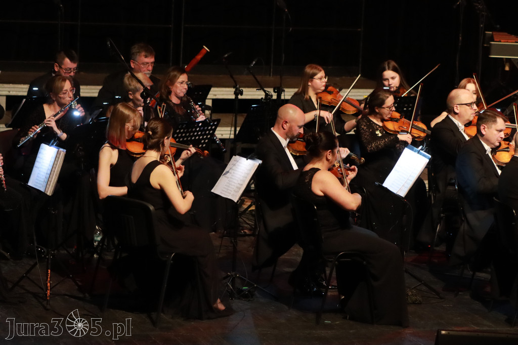 Fotorelacja I: Koncert Jubileuszowy Macieja Niesiołowskiego w MOK Zawiercie