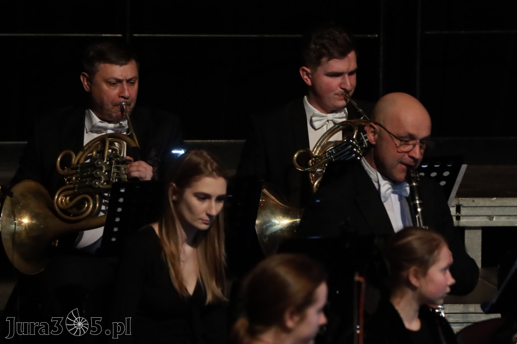 Fotorelacja I: Koncert Jubileuszowy Macieja Niesiołowskiego w MOK Zawiercie
