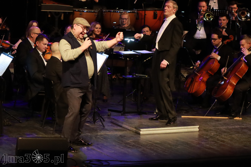 Fotorelacja I: Koncert Jubileuszowy Macieja Niesiołowskiego w MOK Zawiercie