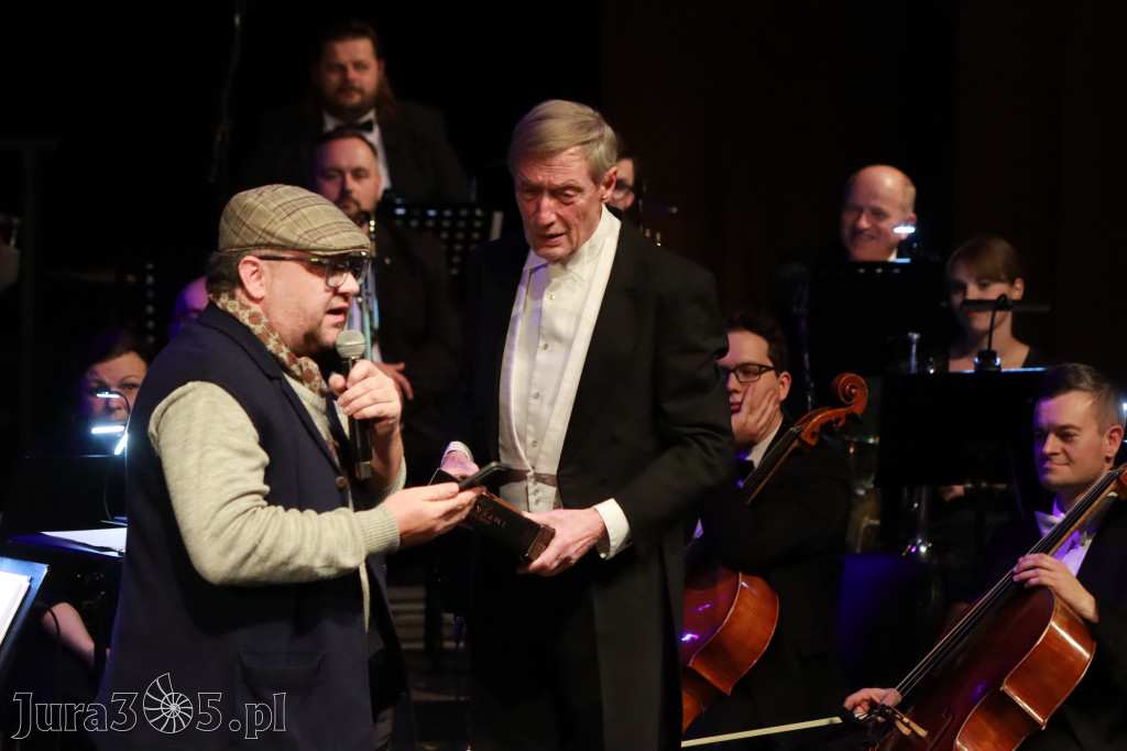 Fotorelacja I: Koncert Jubileuszowy Macieja Niesiołowskiego w MOK Zawiercie