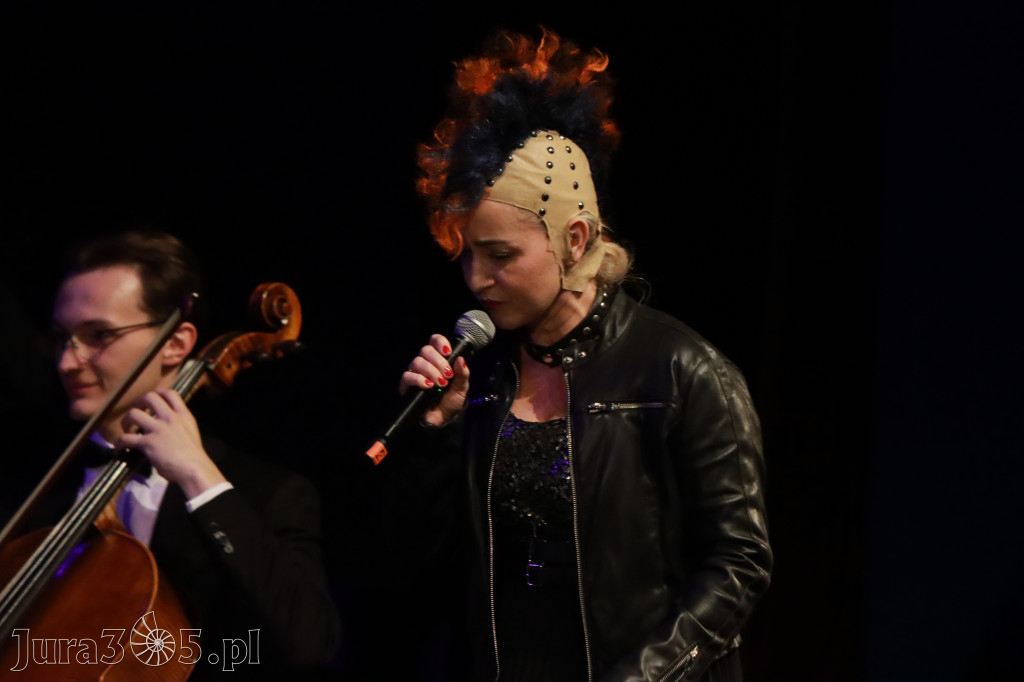 Fotorelacja I: Koncert Jubileuszowy Macieja Niesiołowskiego w MOK Zawiercie