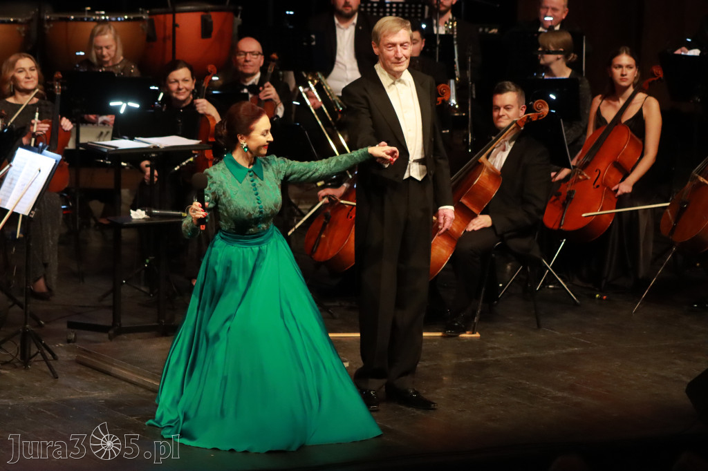 Fotorelacja I: Koncert Jubileuszowy Macieja Niesiołowskiego w MOK Zawiercie