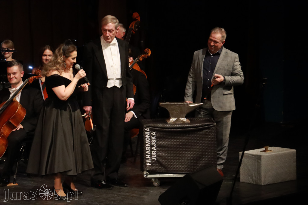 Fotorelacja I: Koncert Jubileuszowy Macieja Niesiołowskiego w MOK Zawiercie