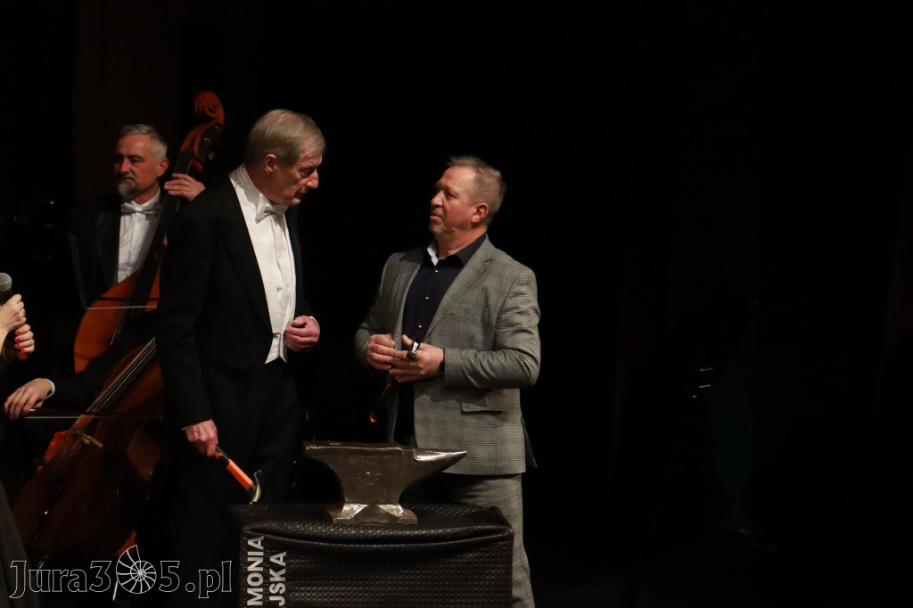 Fotorelacja I: Koncert Jubileuszowy Macieja Niesiołowskiego w MOK Zawiercie
