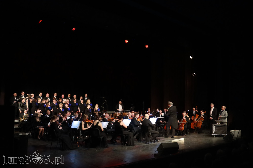 Fotorelacja I: Koncert Jubileuszowy Macieja Niesiołowskiego w MOK Zawiercie