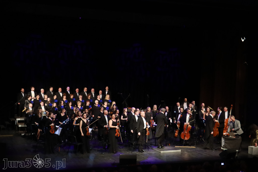 Fotorelacja I: Koncert Jubileuszowy Macieja Niesiołowskiego w MOK Zawiercie