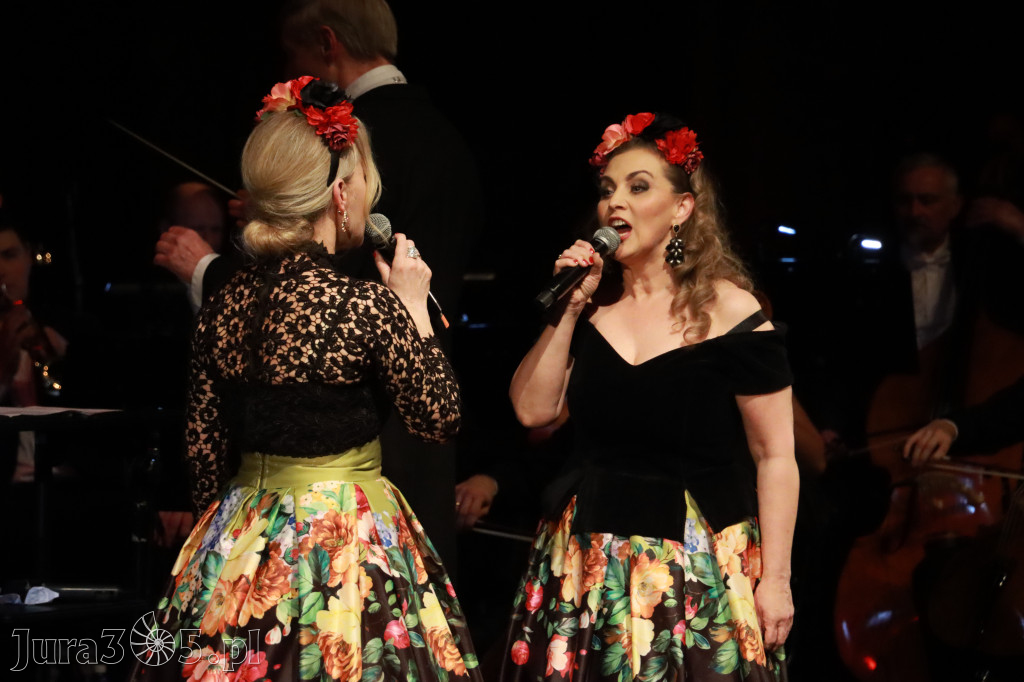 Fotorelacja II: Koncert Jubileuszowy Macieja Niesiołowskiego w MOK Zawiercie