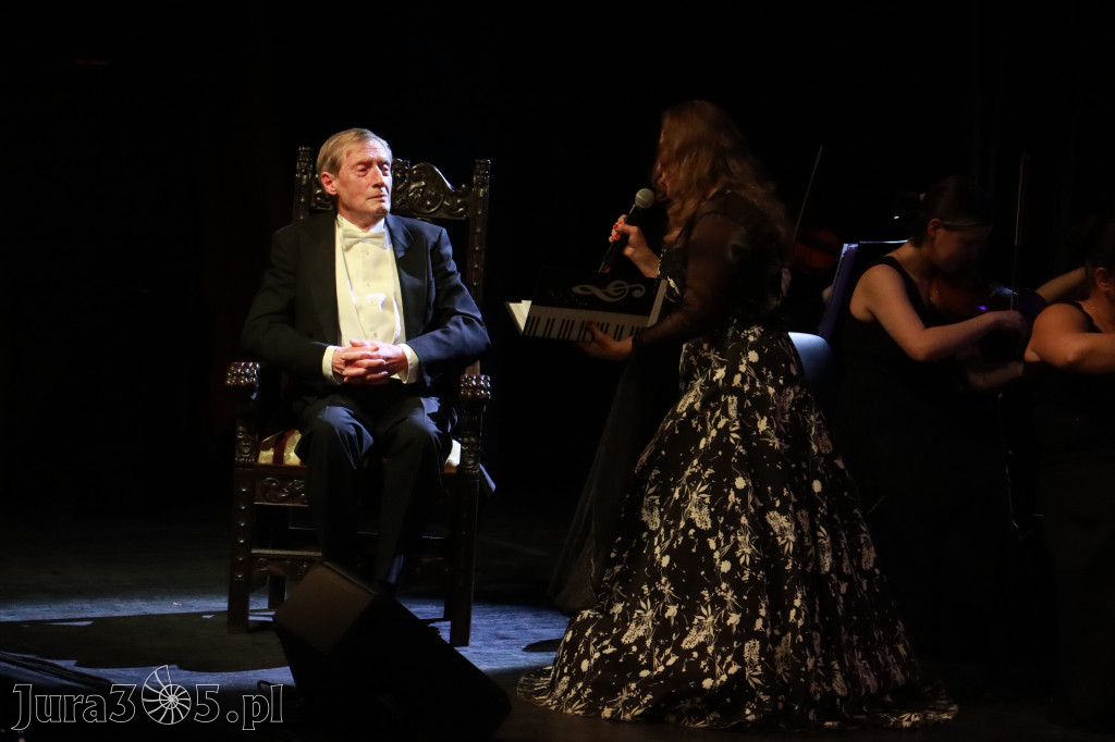 Fotorelacja II: Koncert Jubileuszowy Macieja Niesiołowskiego w MOK Zawiercie