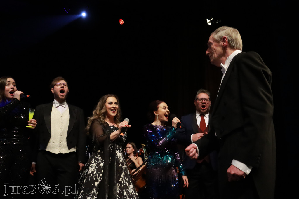 Fotorelacja II: Koncert Jubileuszowy Macieja Niesiołowskiego w MOK Zawiercie
