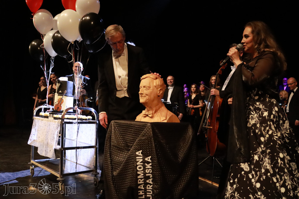 Fotorelacja II: Koncert Jubileuszowy Macieja Niesiołowskiego w MOK Zawiercie