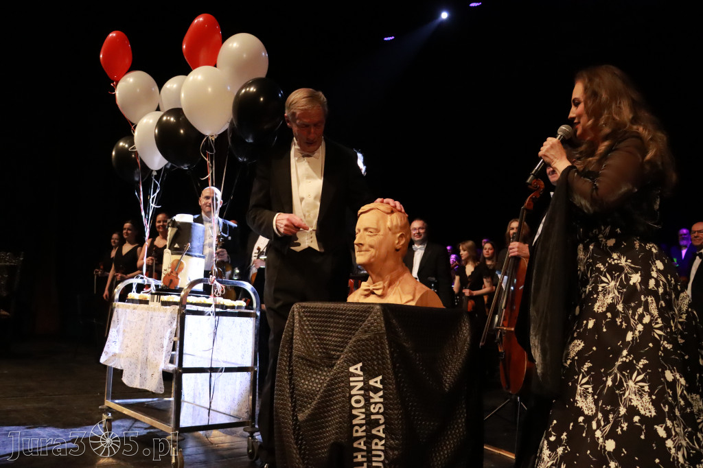 Fotorelacja II: Koncert Jubileuszowy Macieja Niesiołowskiego w MOK Zawiercie