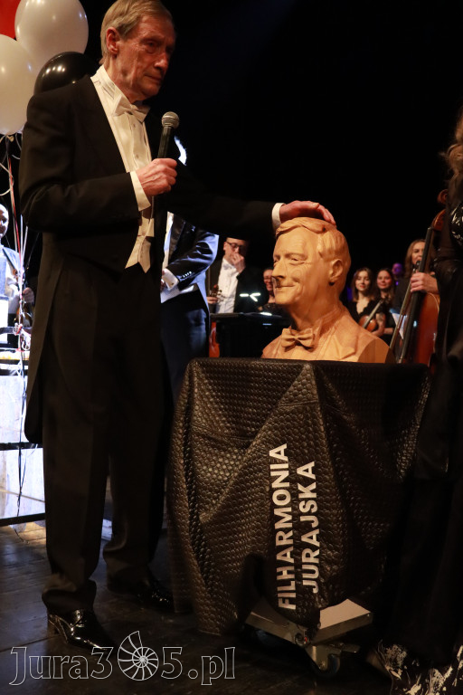 Fotorelacja II: Koncert Jubileuszowy Macieja Niesiołowskiego w MOK Zawiercie