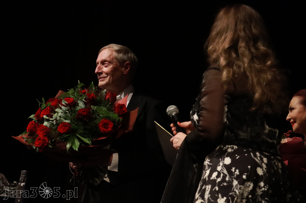 Fotorelacja II: Koncert Jubileuszowy Macieja Niesiołowskiego w MOK Zawiercie