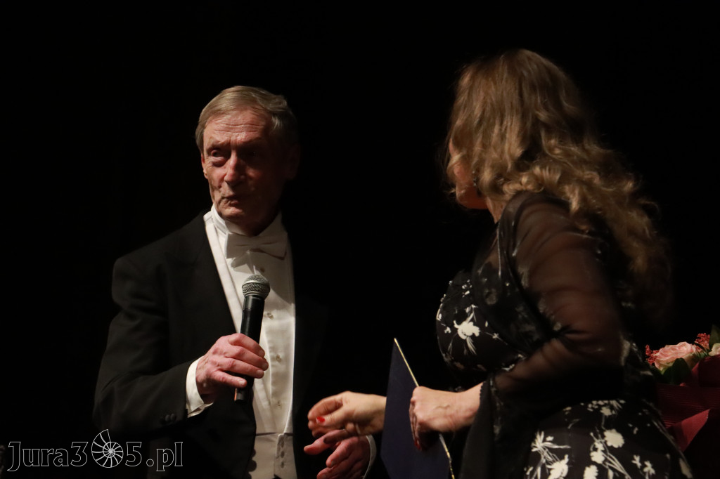 Fotorelacja II: Koncert Jubileuszowy Macieja Niesiołowskiego w MOK Zawiercie