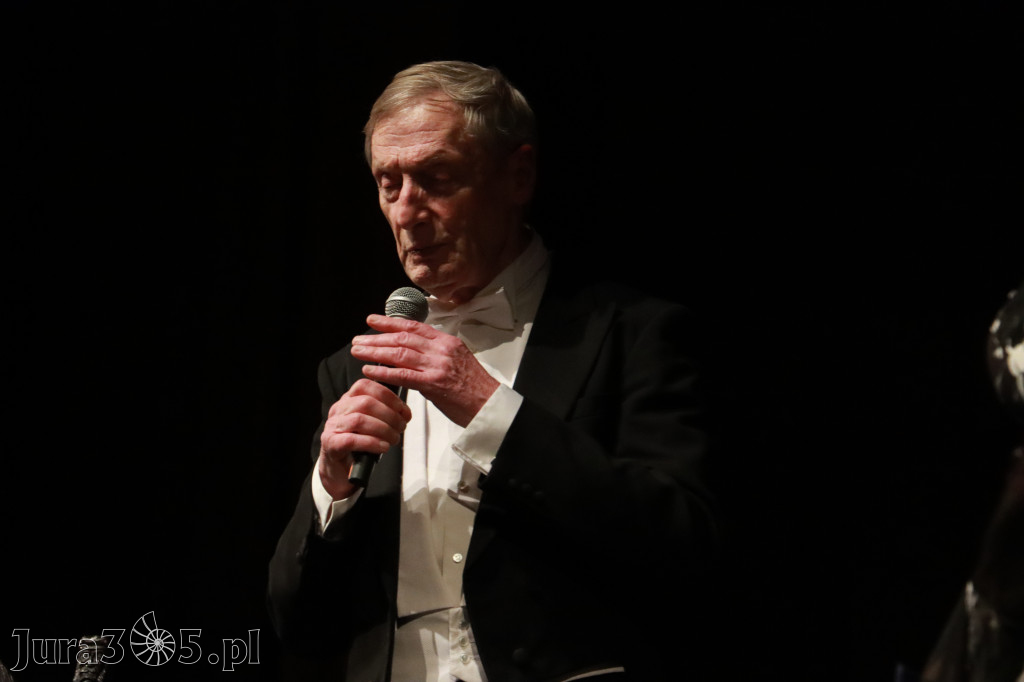 Fotorelacja II: Koncert Jubileuszowy Macieja Niesiołowskiego w MOK Zawiercie