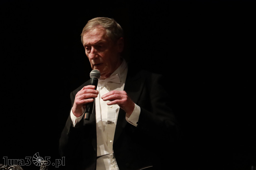 Fotorelacja II: Koncert Jubileuszowy Macieja Niesiołowskiego w MOK Zawiercie