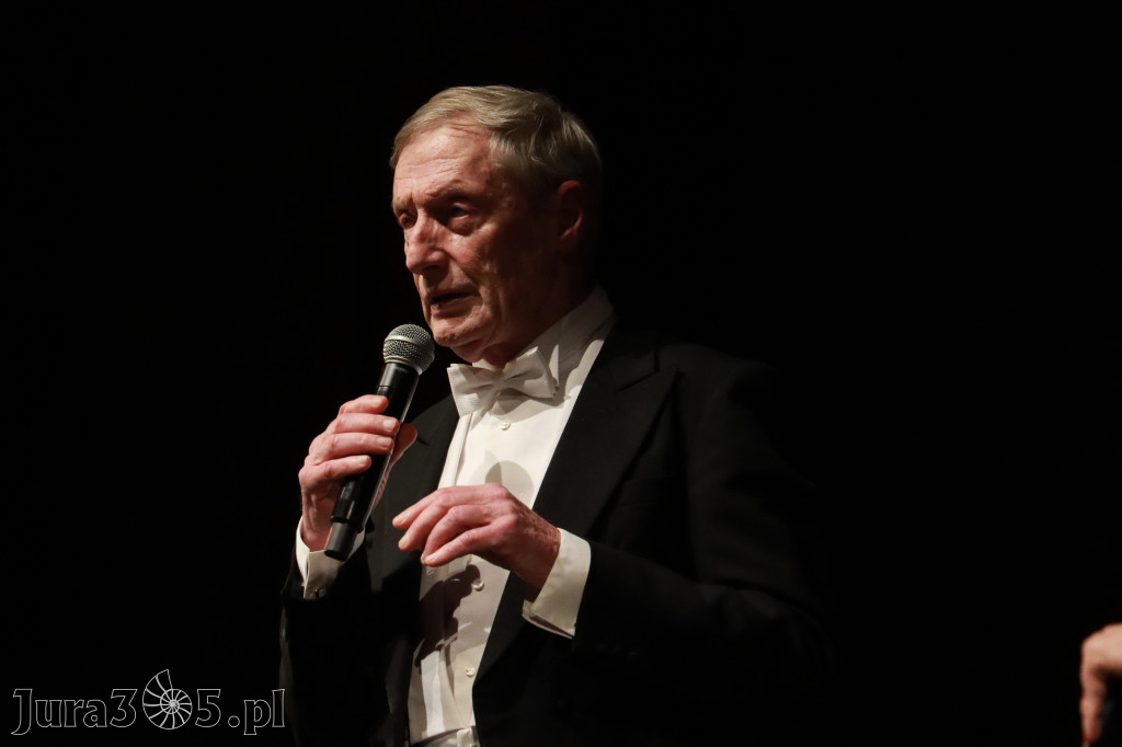 Fotorelacja II: Koncert Jubileuszowy Macieja Niesiołowskiego w MOK Zawiercie