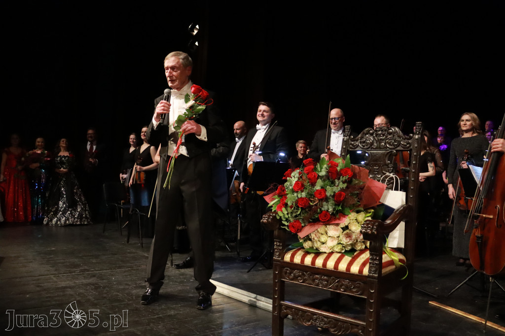 Fotorelacja II: Koncert Jubileuszowy Macieja Niesiołowskiego w MOK Zawiercie