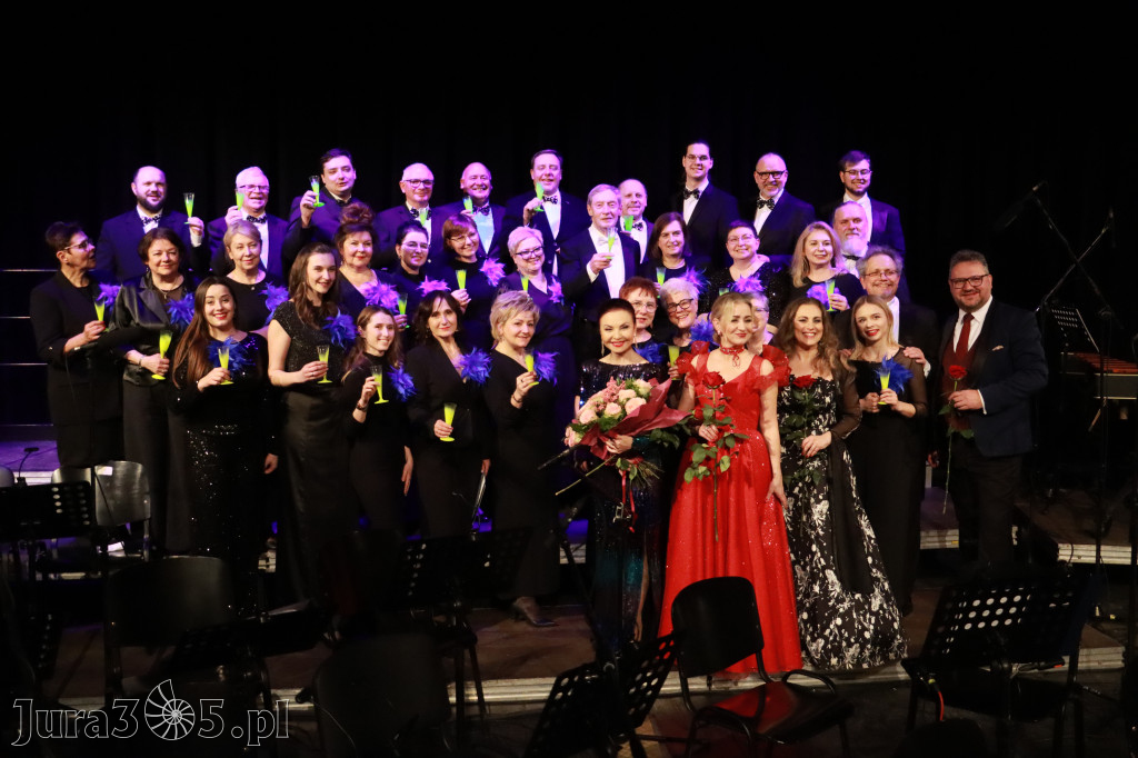 Fotorelacja II: Koncert Jubileuszowy Macieja Niesiołowskiego w MOK Zawiercie