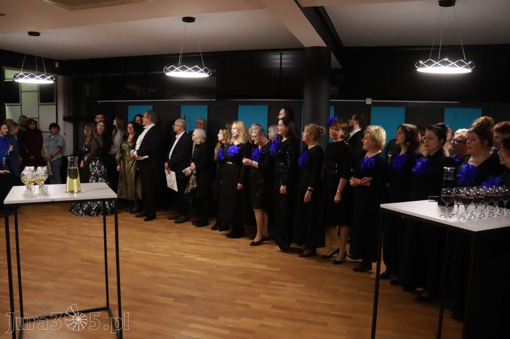 Fotorelacja III: Koncert Jubileuszowy Macieja Niesiołowskiego w MOK Zawiercie