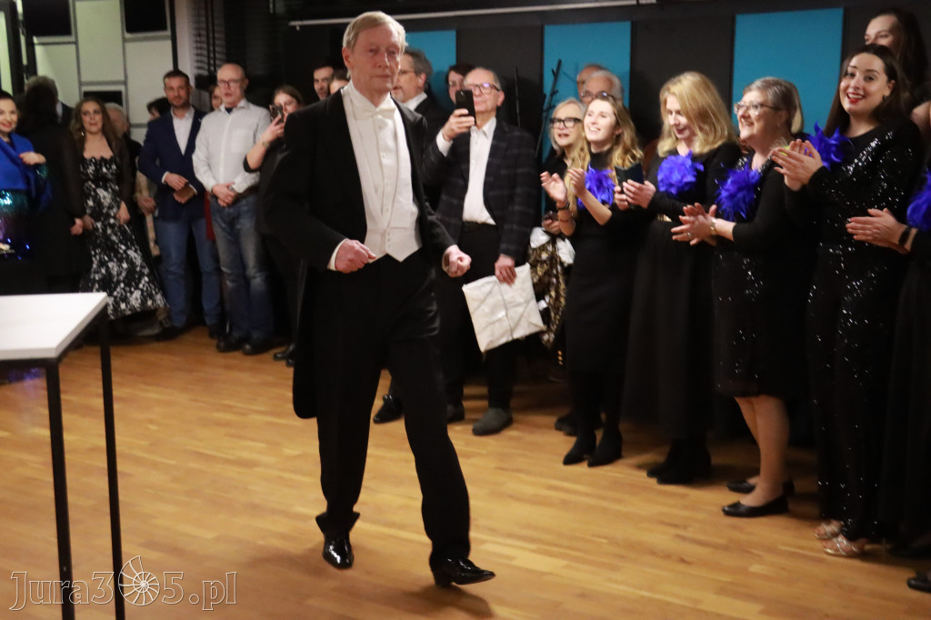 Fotorelacja III: Koncert Jubileuszowy Macieja Niesiołowskiego w MOK Zawiercie