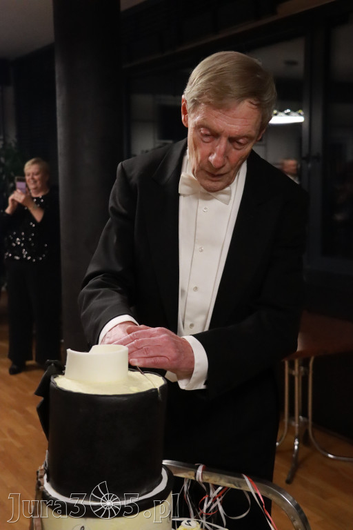 Fotorelacja III: Koncert Jubileuszowy Macieja Niesiołowskiego w MOK Zawiercie