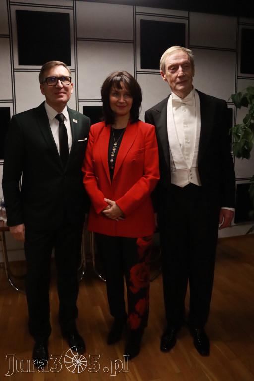 Fotorelacja III: Koncert Jubileuszowy Macieja Niesiołowskiego w MOK Zawiercie