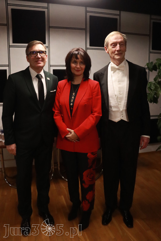 Fotorelacja III: Koncert Jubileuszowy Macieja Niesiołowskiego w MOK Zawiercie