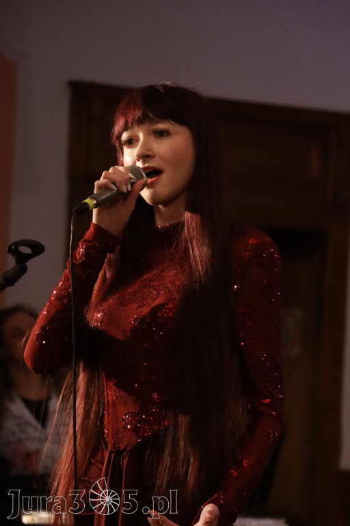 Fotorelacja: Koncert BAJKI NA DZIEŃ BABCI I DZIADKA w Pałacyku nad Wartą w Zawierciu