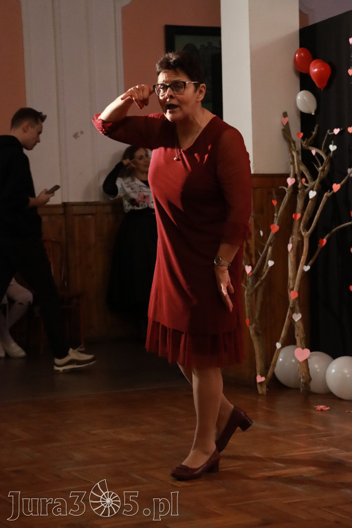 Fotorelacja: Koncert BAJKI NA DZIEŃ BABCI I DZIADKA w Pałacyku nad Wartą w Zawierciu