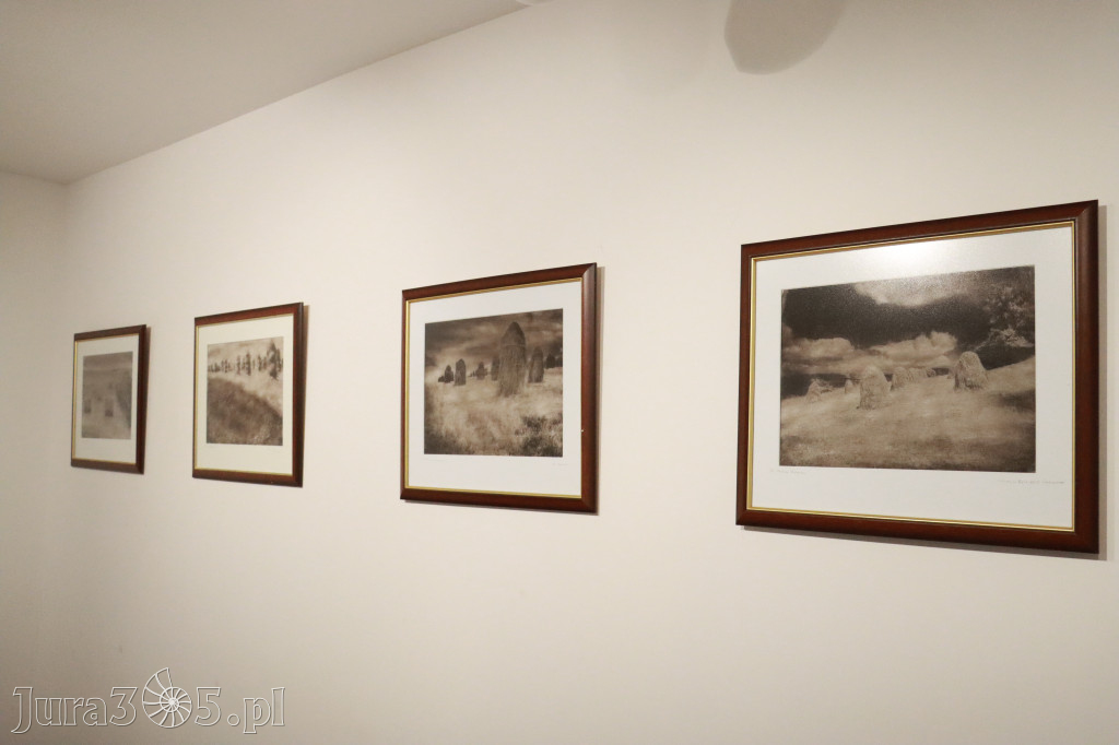 Fotorelacja: Wernisaż wystawy fotografii artystycznej w MOK Zawiercie