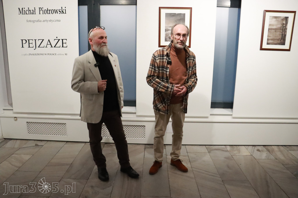 Fotorelacja: Wernisaż wystawy fotografii artystycznej w MOK Zawiercie