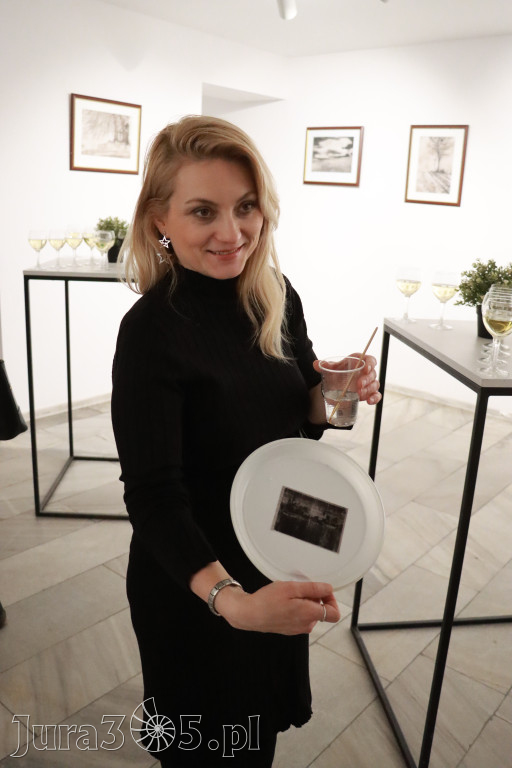 Fotorelacja: Wernisaż wystawy fotografii artystycznej w MOK Zawiercie