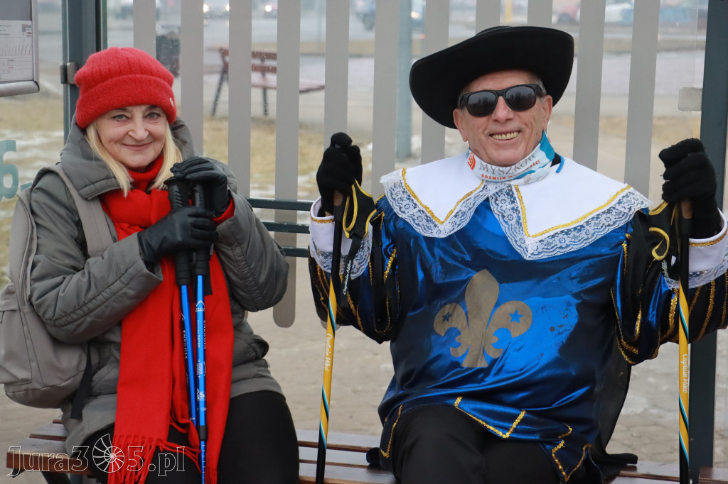 Fotorelacja: Karnawałowy Marsz Nordic Walking w Zawierciu
