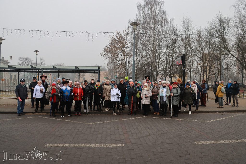 Fotorelacja: Karnawałowy Marsz Nordic Walking w Zawierciu