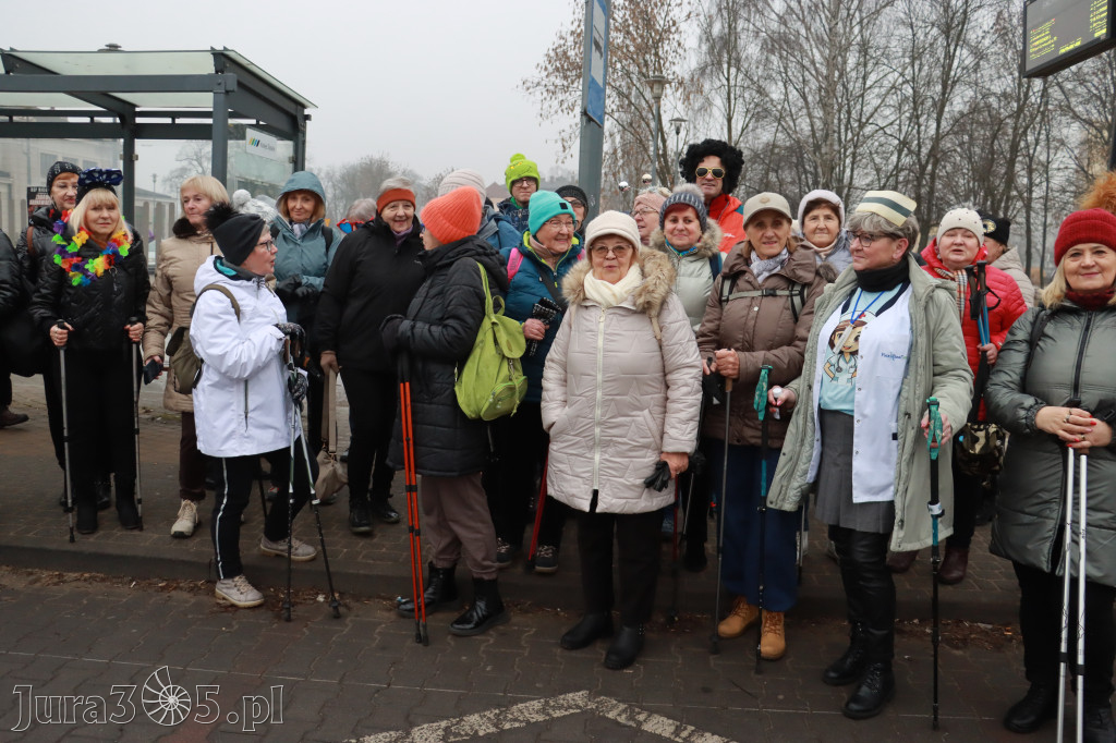 Fotorelacja: Karnawałowy Marsz Nordic Walking w Zawierciu