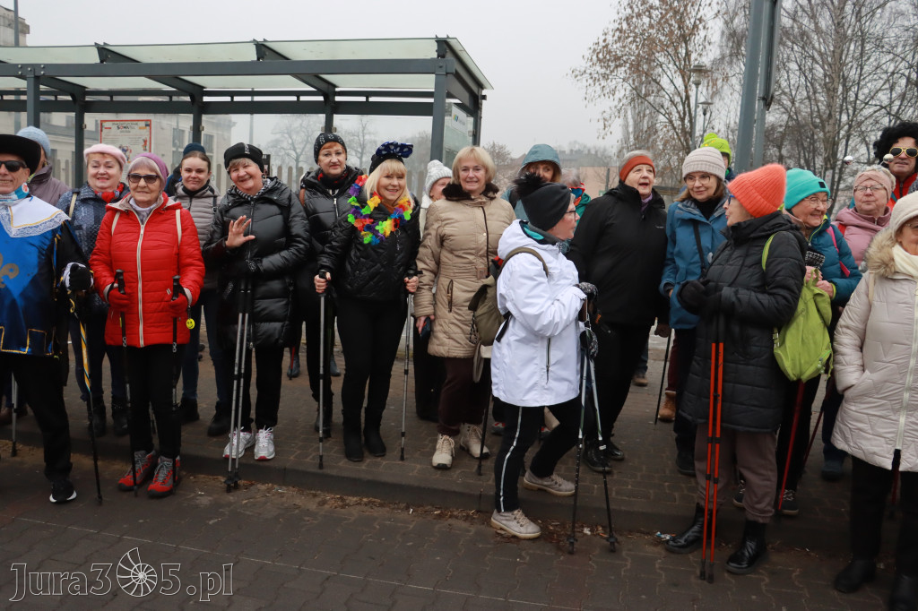Fotorelacja: Karnawałowy Marsz Nordic Walking w Zawierciu