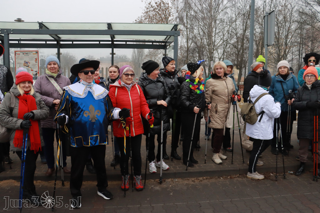 Fotorelacja: Karnawałowy Marsz Nordic Walking w Zawierciu