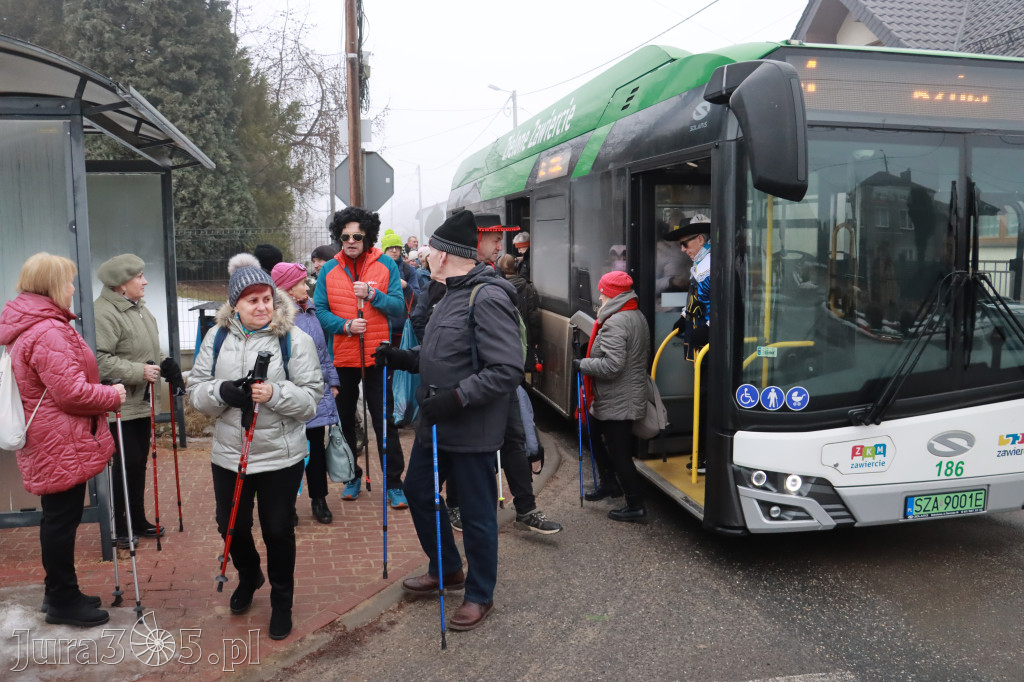 Fotorelacja: Karnawałowy Marsz Nordic Walking w Zawierciu