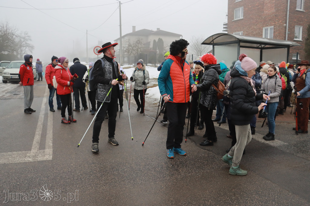 Fotorelacja: Karnawałowy Marsz Nordic Walking w Zawierciu