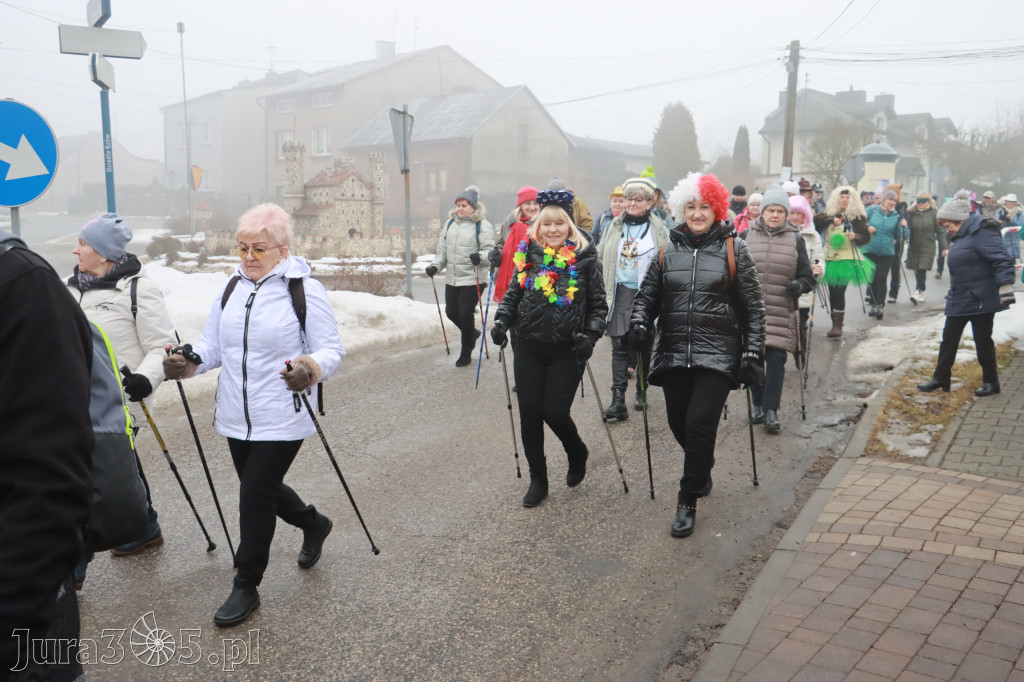 Fotorelacja: Karnawałowy Marsz Nordic Walking w Zawierciu