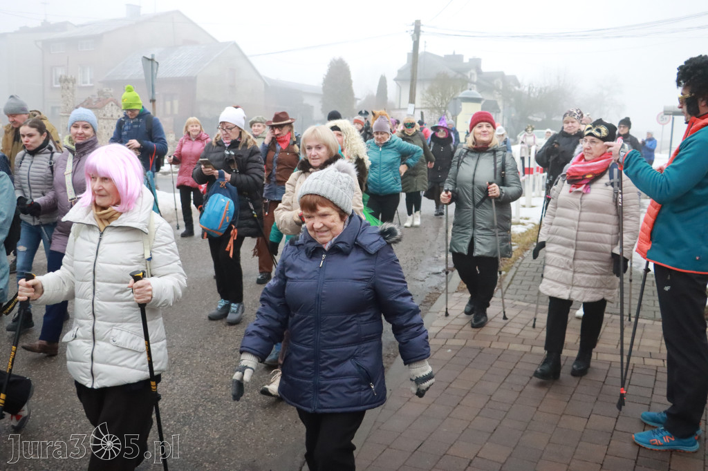 Fotorelacja: Karnawałowy Marsz Nordic Walking w Zawierciu